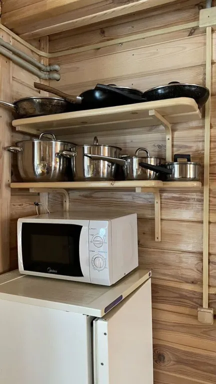 Домик на берегу Оки в сельской усадьбе Варежка