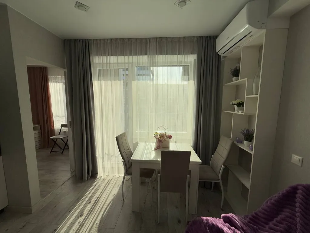 Стильная евродвушка, вид на горы, балкон