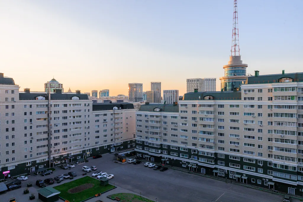 3-х комнатная квартира в самом центре столицы с видом на Байтерек