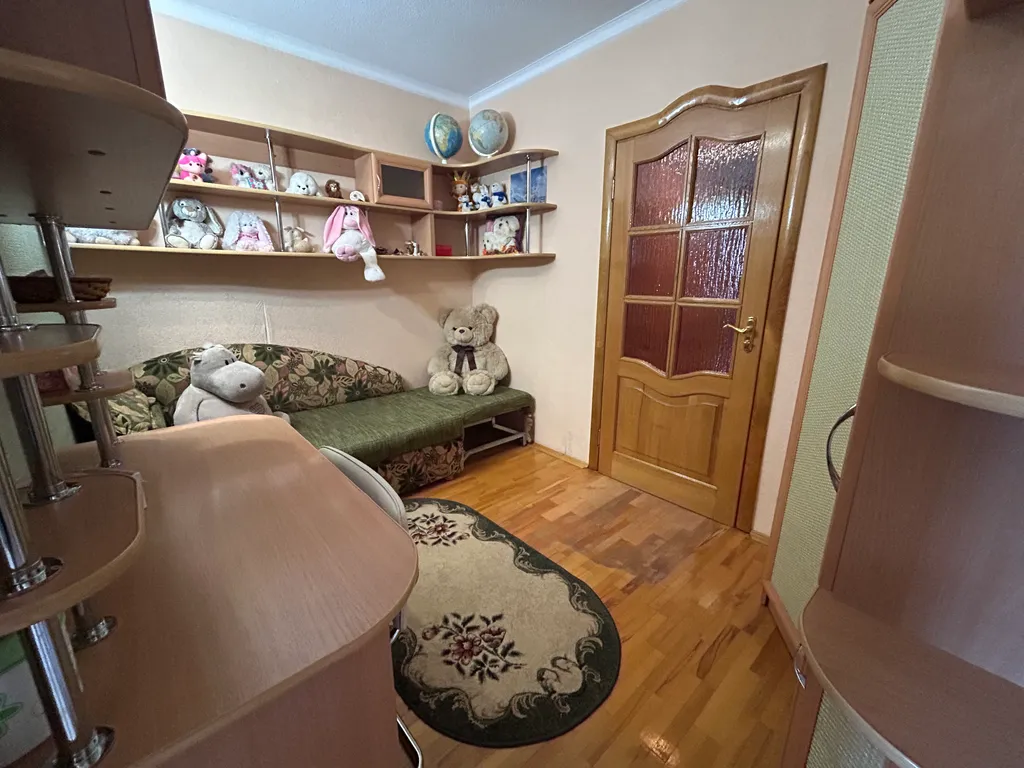 2-х комнатная квартира в центре посёлка