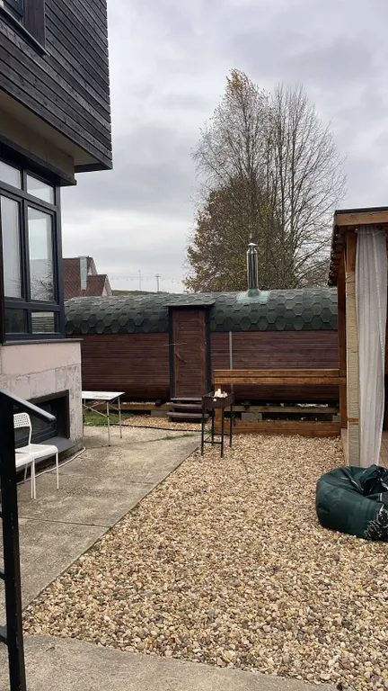 Загородный дом с баней возле горнолыжного курорта Сорочаны