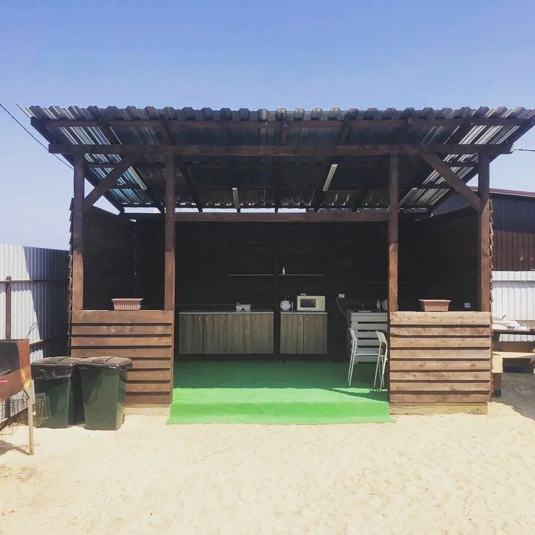 Студия у моря и озера