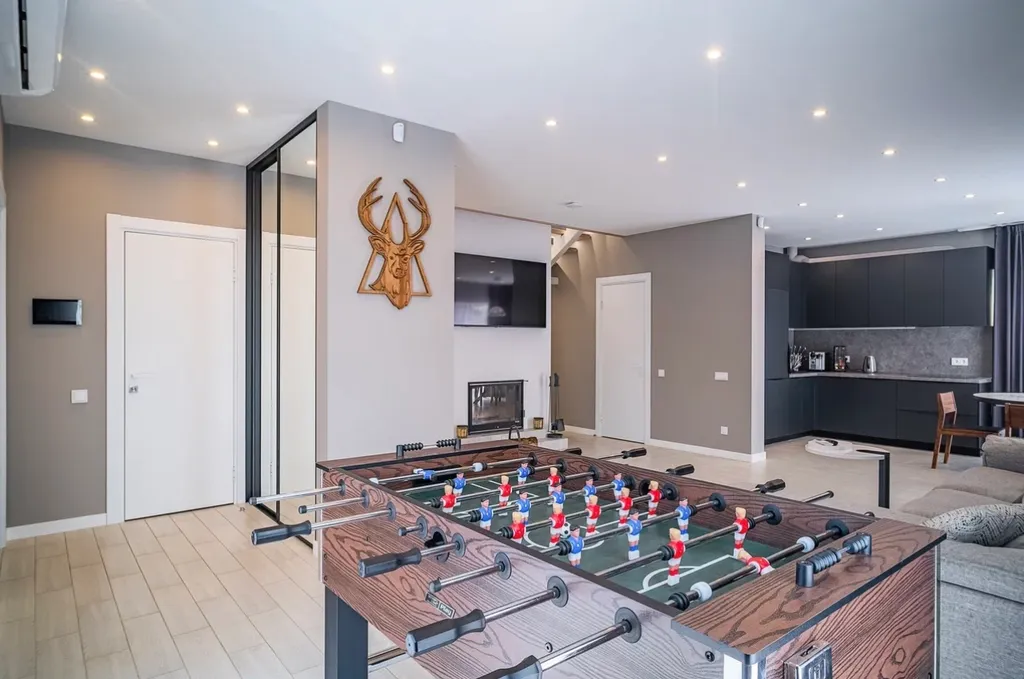 Wanderlust: загородный дом у реки с баней и джакузи