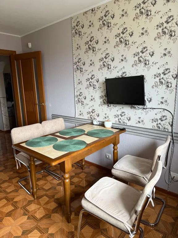 Квартира 2-комнатная Квартира — Екатеринбург