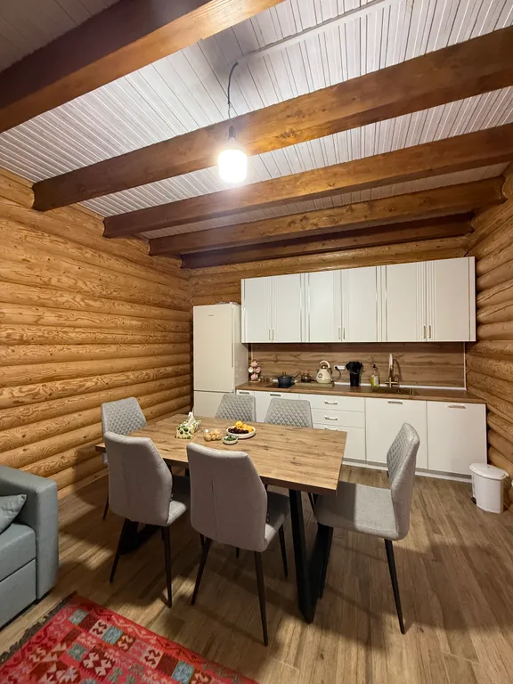 Дом из брусьев с сауной и с видом на море