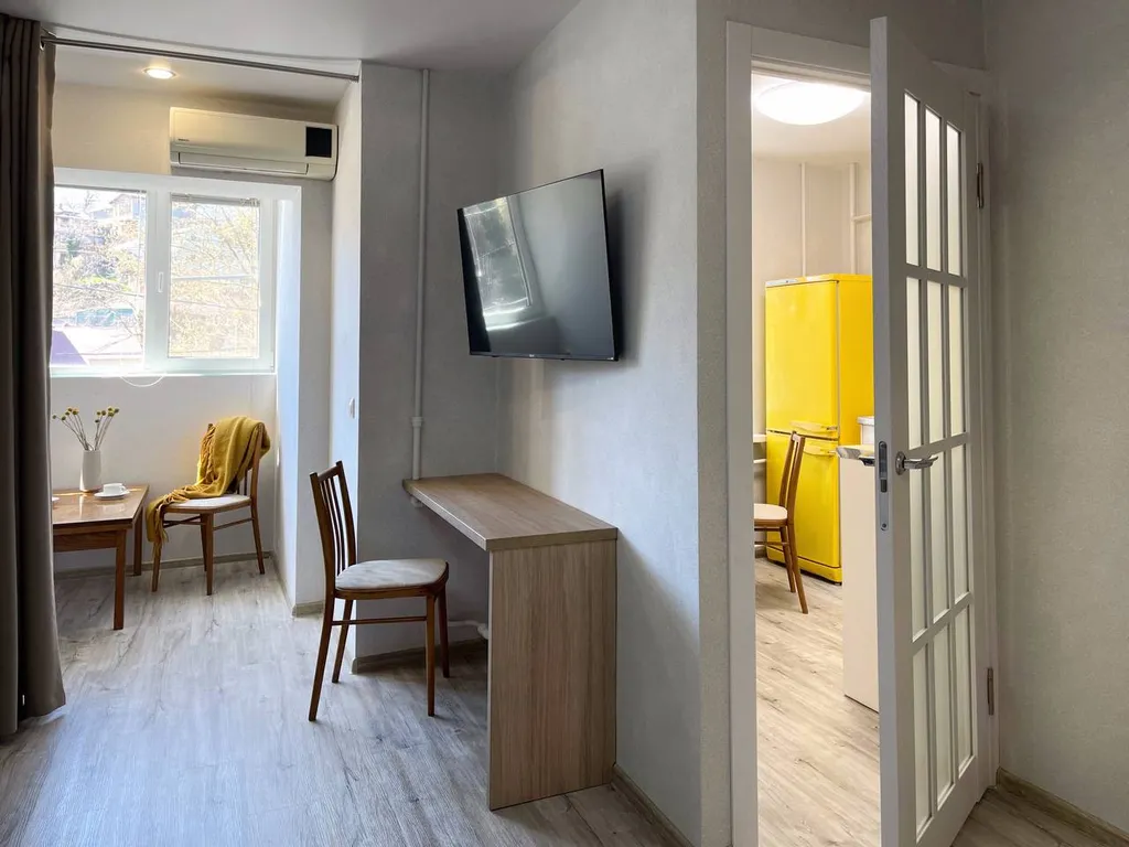 Квартира Однокомнатная у сквера в центре — аренда посуточно в Туапсе