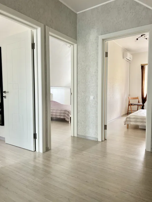 Загородный дом 5 спален с бассейном и большой территорией