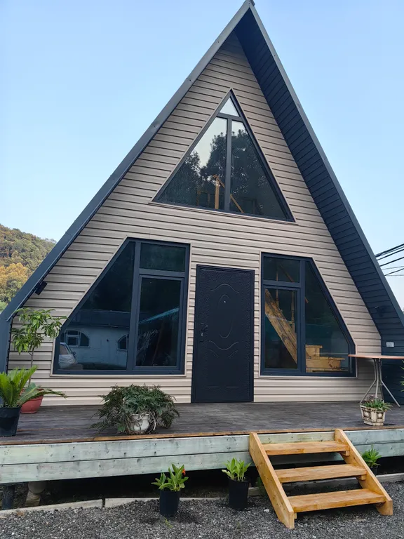 А-фрейм у моря