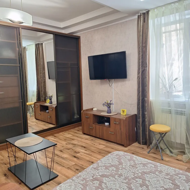 Уютная квартира рядом с жд вокзалом