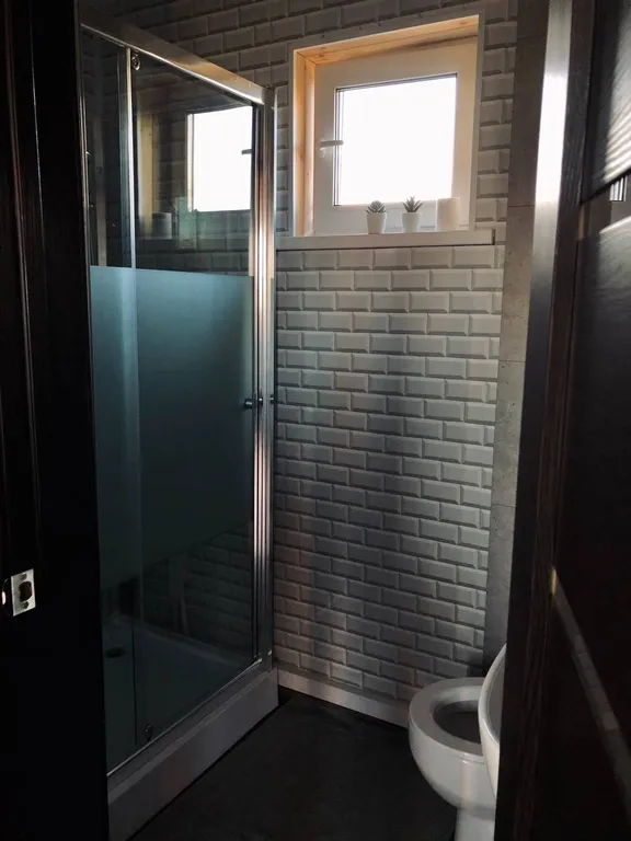 Дом-студия на берегу озера Кот и Лось