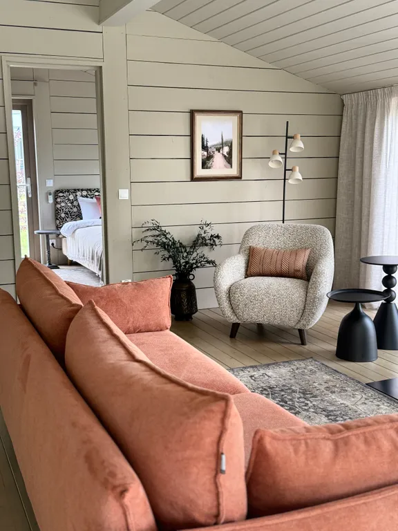 Коттедж Уютный загородный дом в тишине — аренда посуточно в Москва