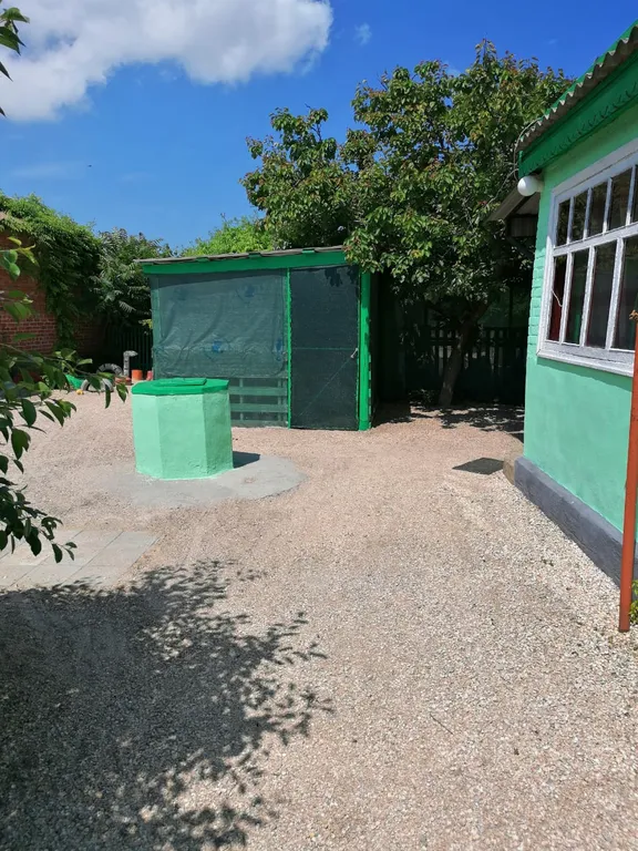 Дом с отдельной территорией