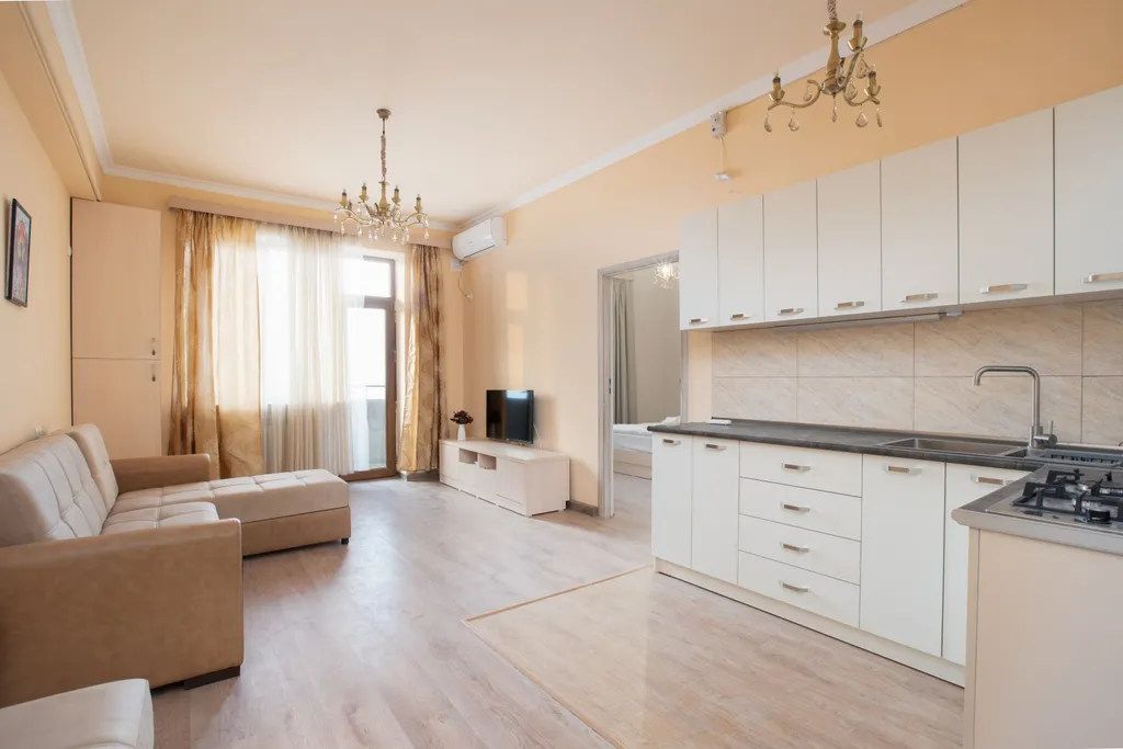 Уютная квартира за 15 мин. ходьбы от Площади Республики