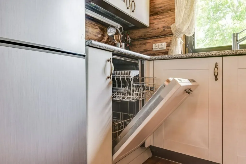 Коттедж Коттедж Лесная Усадьба — Луга