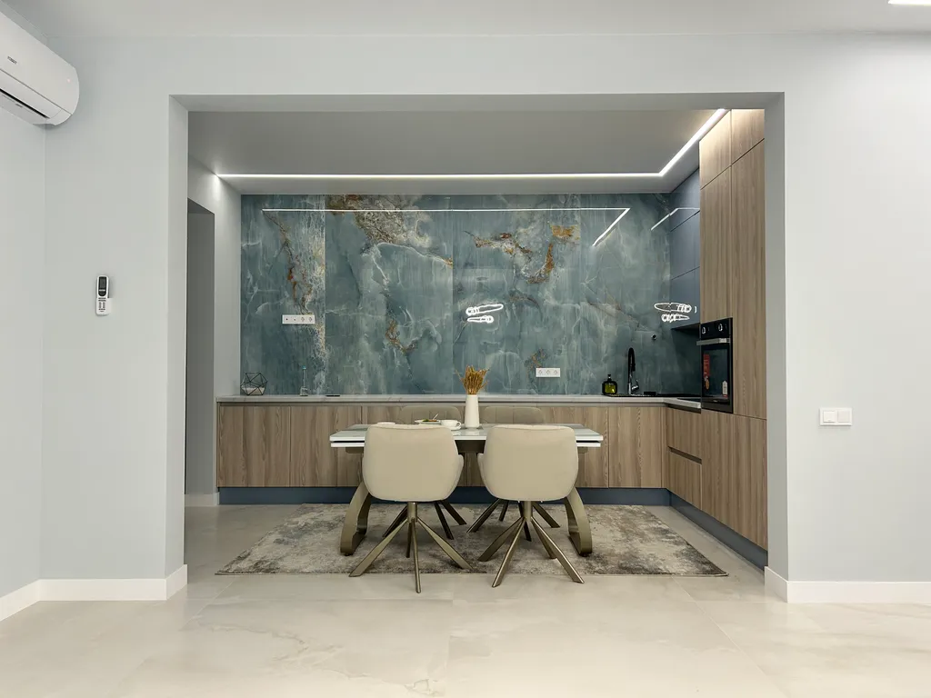 Квартира Просторная видовая квартира с панорамным остеклением — Геленджик