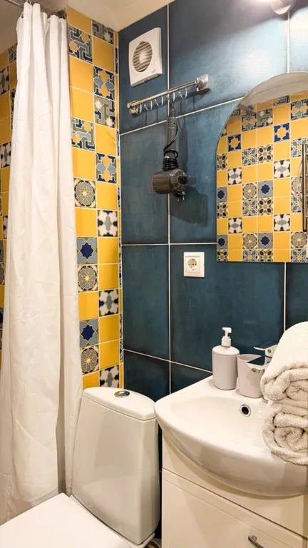 Квартира Квартира Двухуровневая студия у метро Автозаводская — Москва