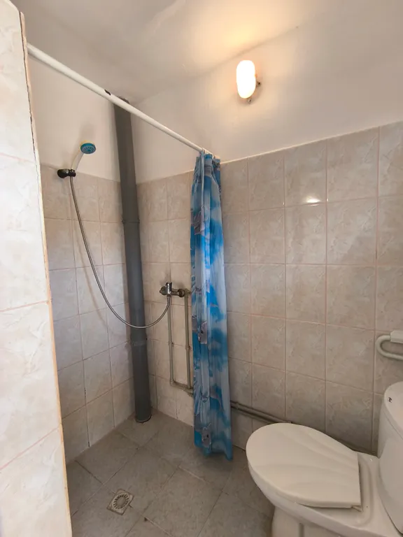 Трёхместный номер с кондиционером, TV