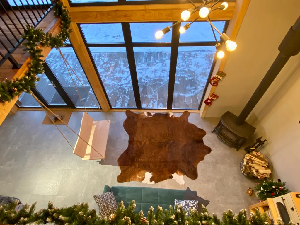 Дом-шале с печью-камином