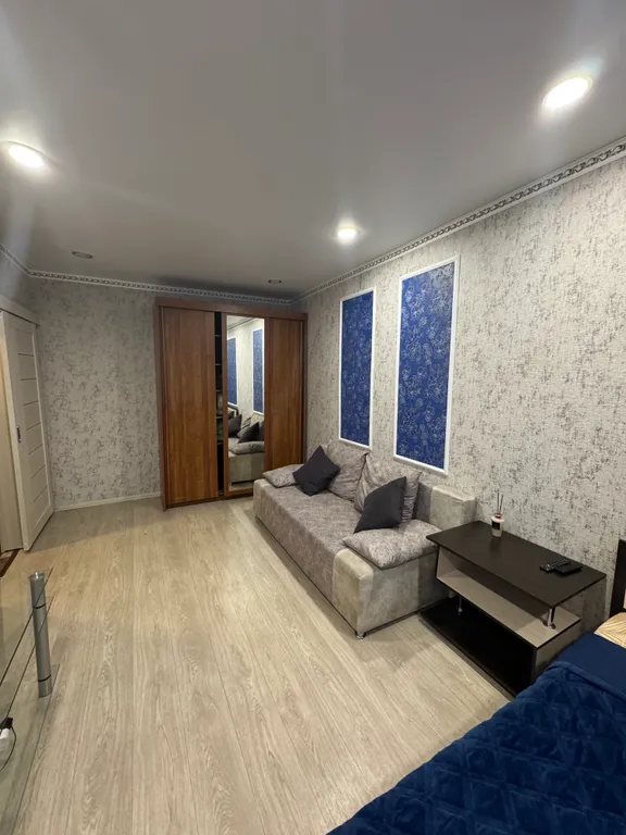 Однокомнатная квартира в центре города, район жд вокзала