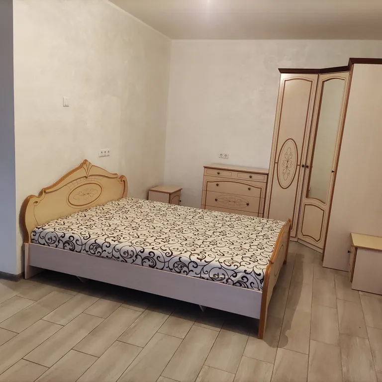 Просторная однокомнатная квартира студия