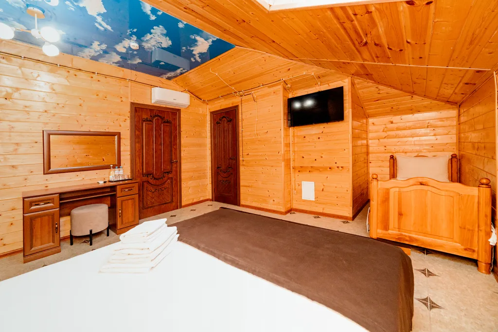 Семейный двухкомнатный номер с питанием "все включено"