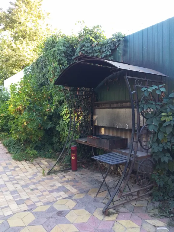 Коттедж с личным термальными бассейном и баней в центре Мостовского