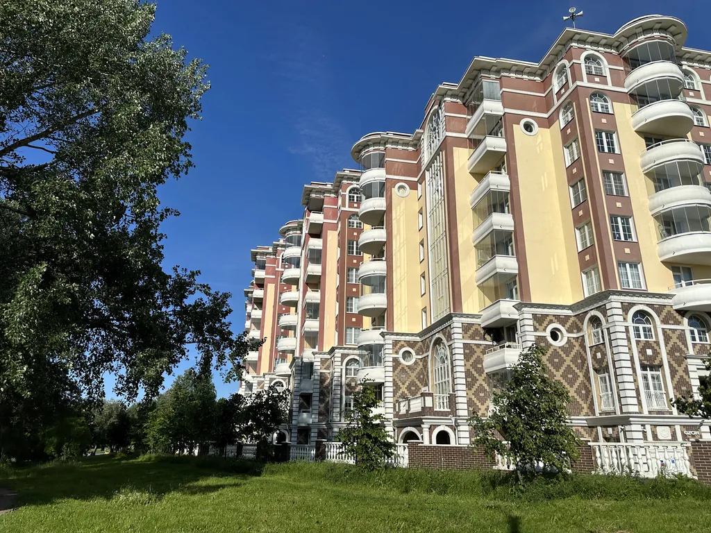 Квартира Квартира Уютная студия с видом на парк — Санкт-Петербург
