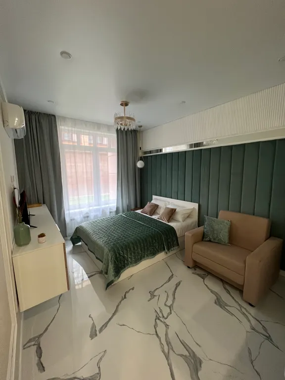 Красивая студия в центре, рядом Белоусовский парк