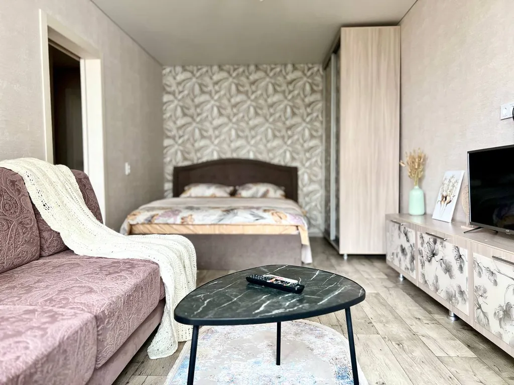 Квартира комфорт в районе вокзала — аренда посуточно в Волгодонск