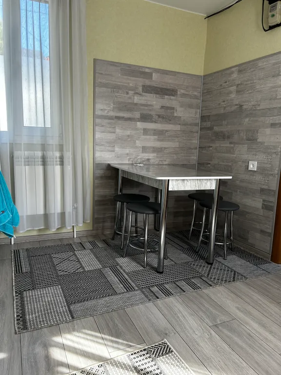 Часть дома в центре города со всеми удобствами