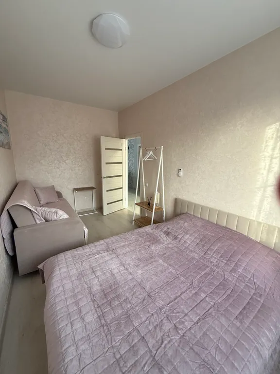 Коттедж Дом с горячим бассейном и баней на дровах — Елизаветинская