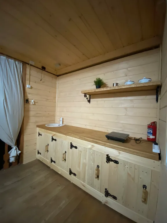 Уютный деревянный дом в 500 метрах от моря