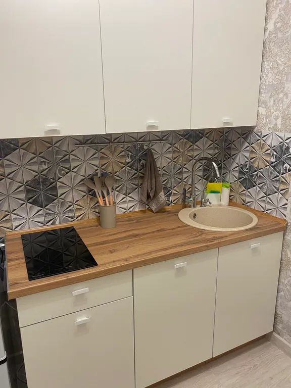 Уютная однокомнатная квартира на 1 этаже