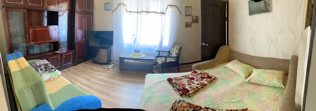 Квартира Уютная Квартира под ключ, с местом для отдыха во дворе — Евпатория