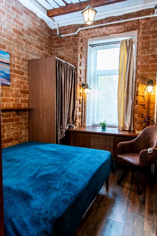 Квартира 2-комнатная в старинном особняке с парковкой