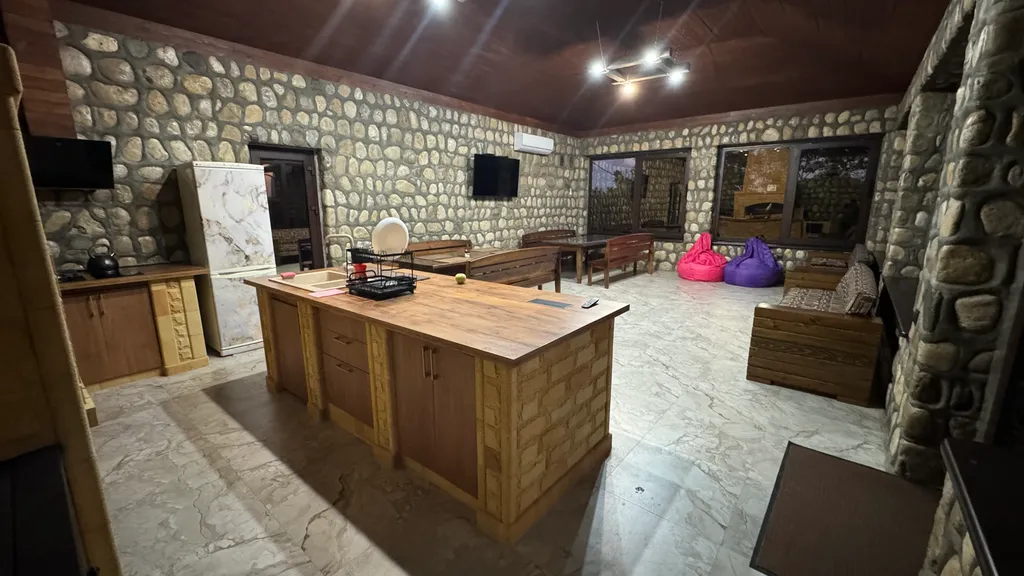 4-комнатный Дом