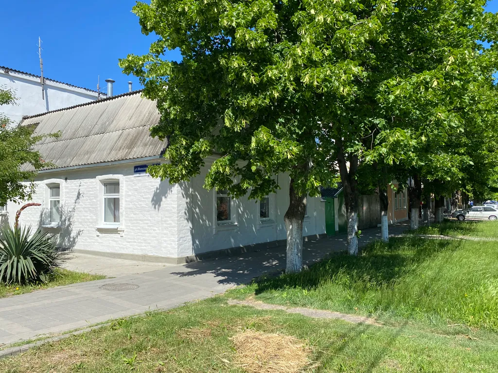 Коттедж Двухкомнатный дом — Анапа