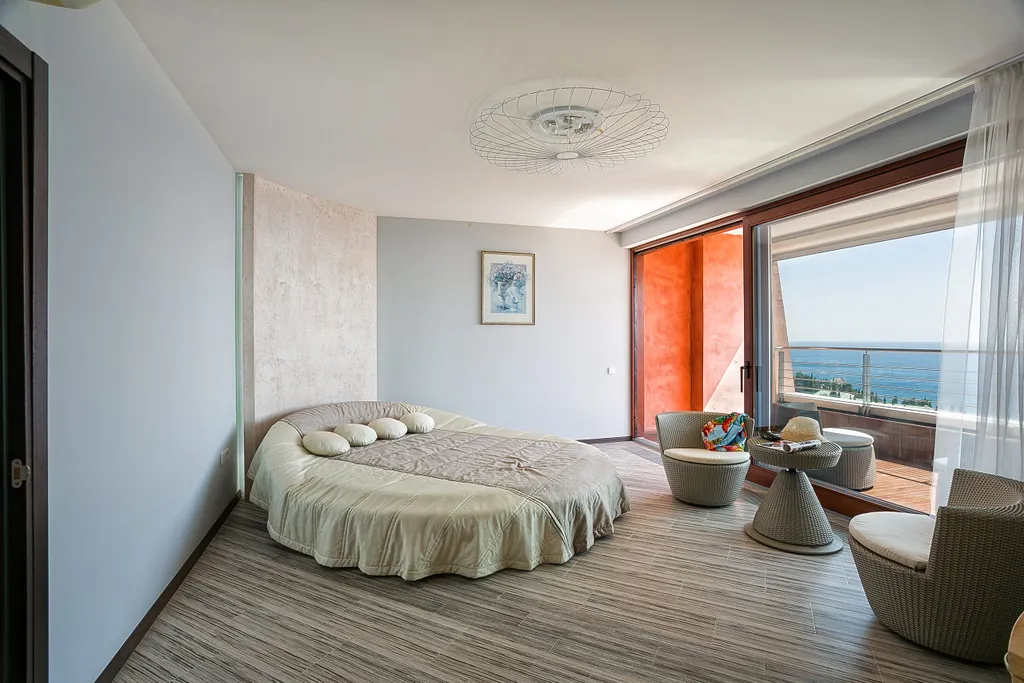 Апартамент Бизнес-класса-2 спальни, гостиная-студио,  2 лодж, 2 с/уз.