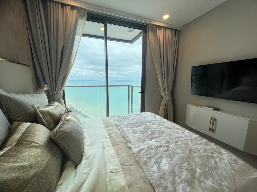 Copacabana Beach Jomtien Deluxe Sky Ocean 5383