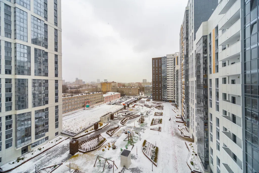 Кваpтиpа в жк Премьер у трк Семья