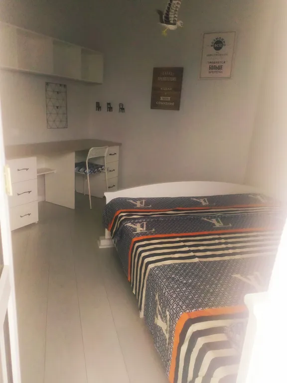 Видовая, огромная квартира в центре, рядом с Цумом.