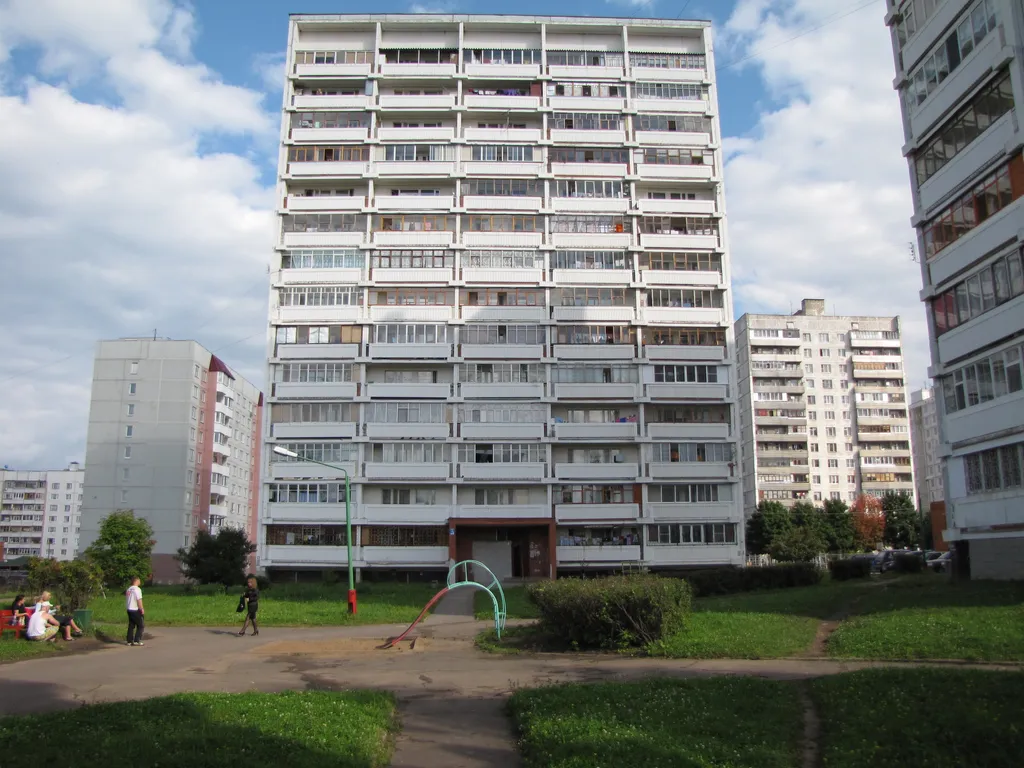 Скромная квартира на высоком этаже