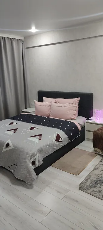 Шикарная двушка с евроремонтом в центре, экскурсионное сопровождение