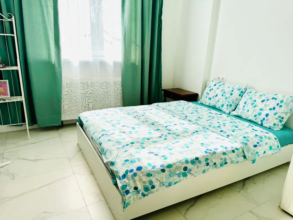 Просторная двухкомнатная квартира — аренда посуточно в Звенигород