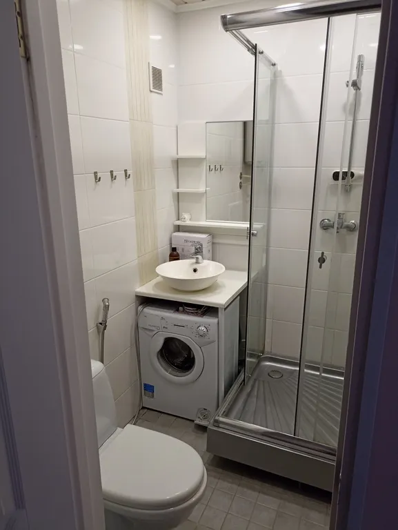 Двухкомнатная квартира в центре с видом на Никольский храм