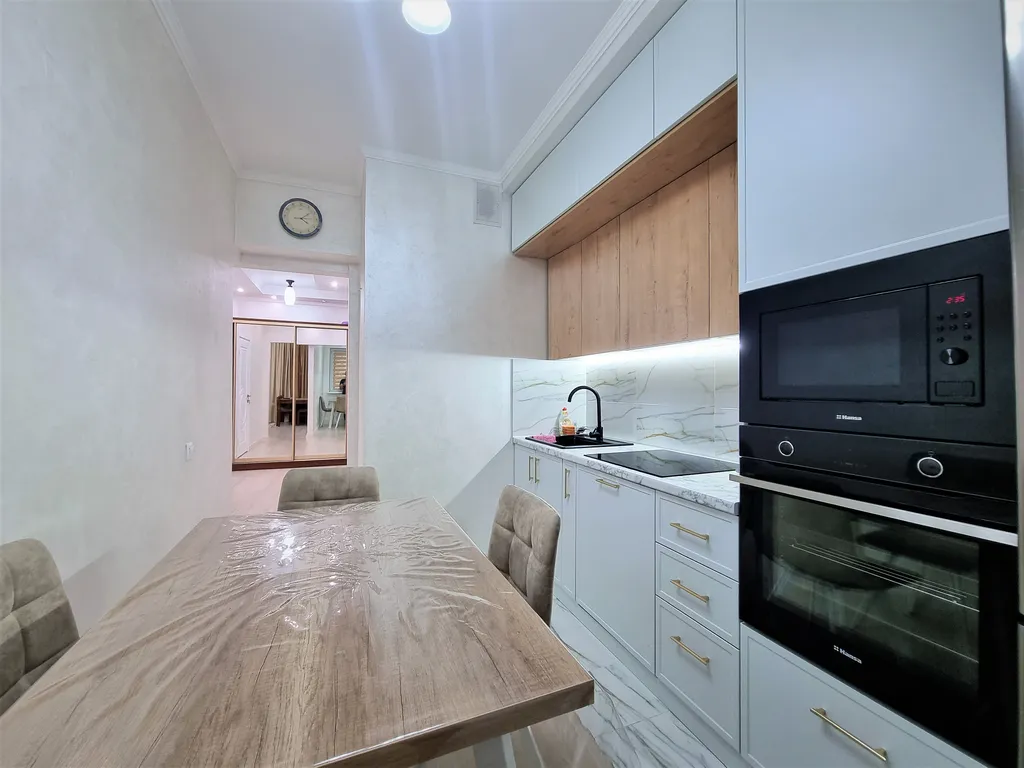 Очень уютная квартира рядом с посольством США