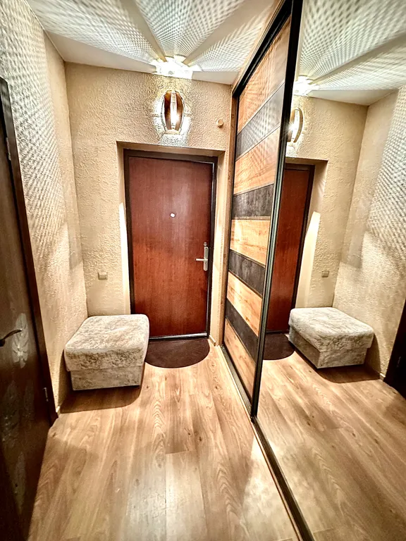 Студия на Парковом у реки с камином и кондиционером