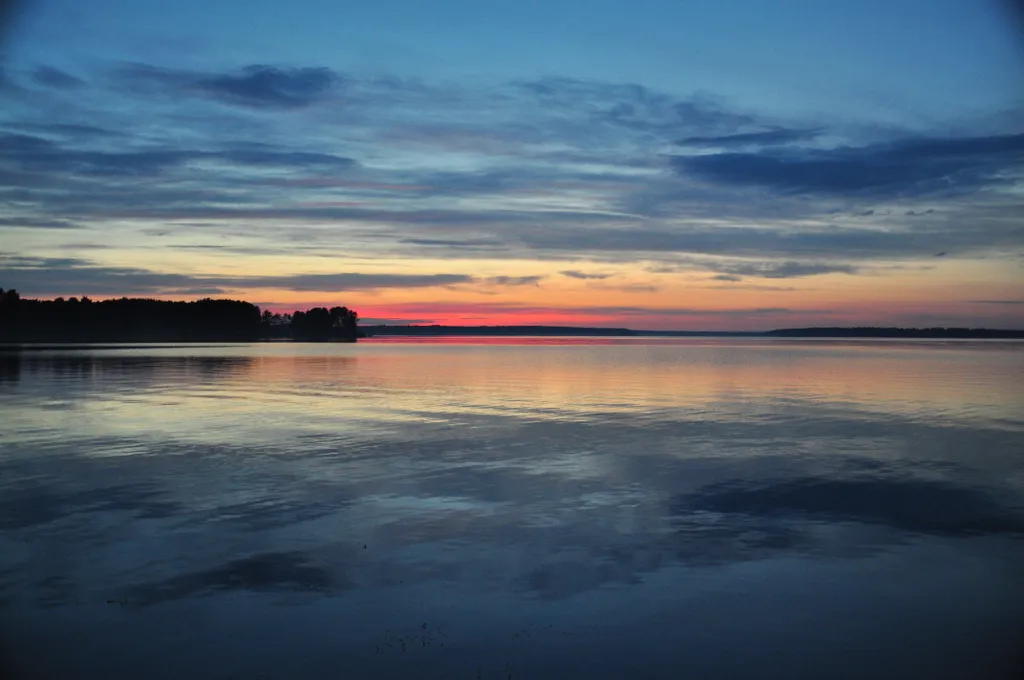 Коттедж Дом на озере Волго — Казаково