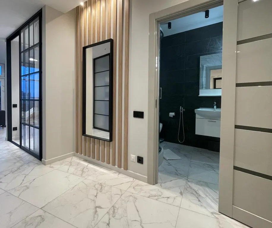 Квартира с 2 спальнями с балконом