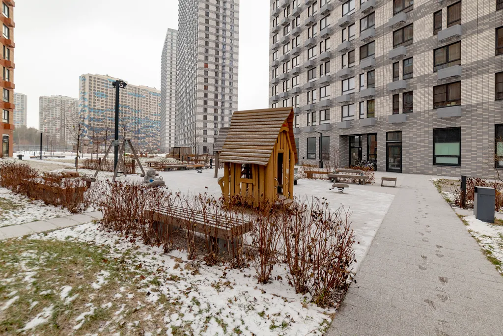 Квартира Просторная квартира с изолированными комнатами. До метро  1 минута. — Котельники